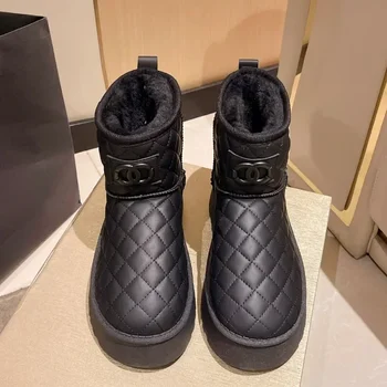 2023 Зимни дизайнерски ботуши за сняг Марка Fur-all-in-one Дамски обувки Слип-он твърди памучни ботуши Дамски плюшени топли обувки на платформа